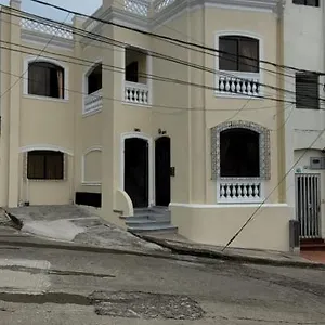 Piazza Granada Guest house